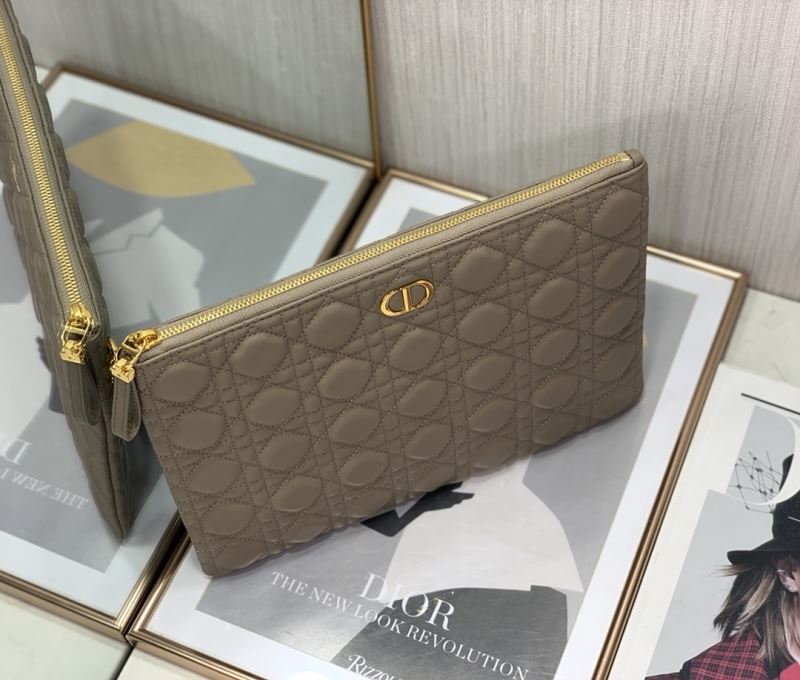 Christian Dior Clutch Bags